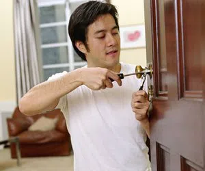 General Locksmith Store Lincoln Park, NJ 973-864-3083 - changing-locks